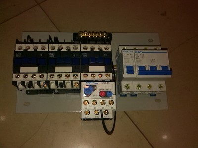 精創(chuàng)溫控箱/冷庫配電箱/海鮮池電控箱/50P分線圈冷凍電腦控制箱圖片,精創(chuàng)溫控箱/冷庫配電箱/海鮮池電控箱/50P分線圈冷凍電腦控制箱圖片大全,北京金強華制冷設(shè)備-4-